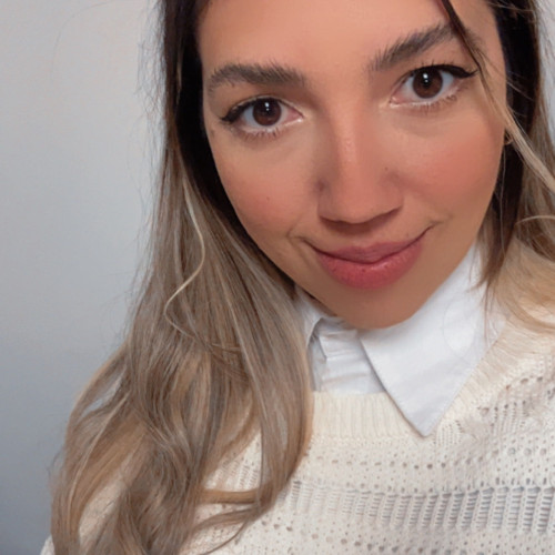 Gabriela m. profile photo