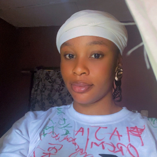 hajiyah R. profile photo
