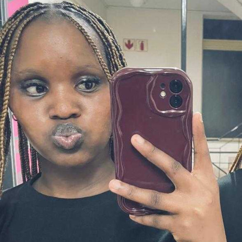 Emihle M. profile photo