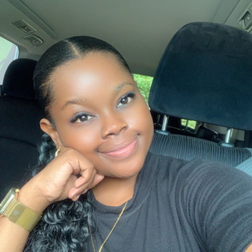 Chichi L. profile photo