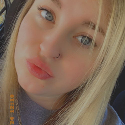 LeeAnna C. profile photo