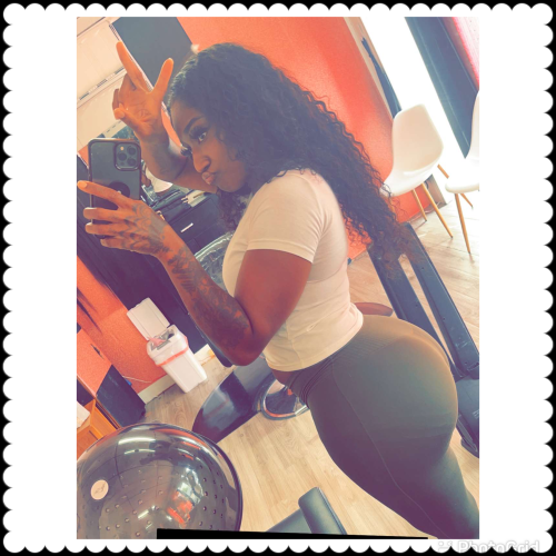 Jakia W.