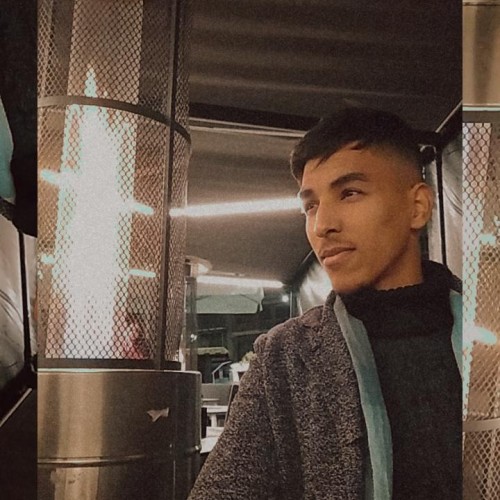 Yssam l. profile photo