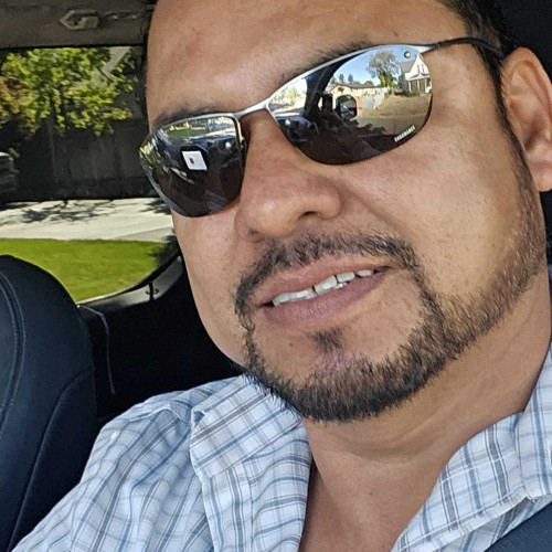 Martin L. profile photo