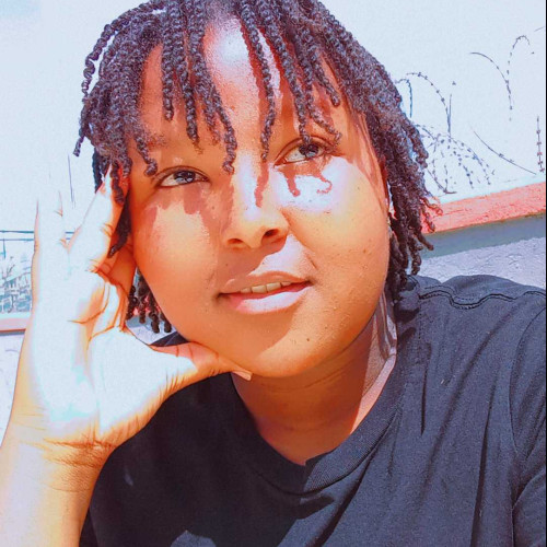 esther n. profile photo