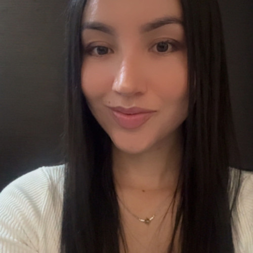 Mariana C. profile photo