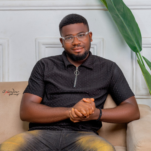 Favour F. profile photo