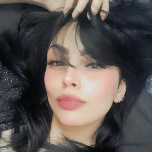 Eva B.