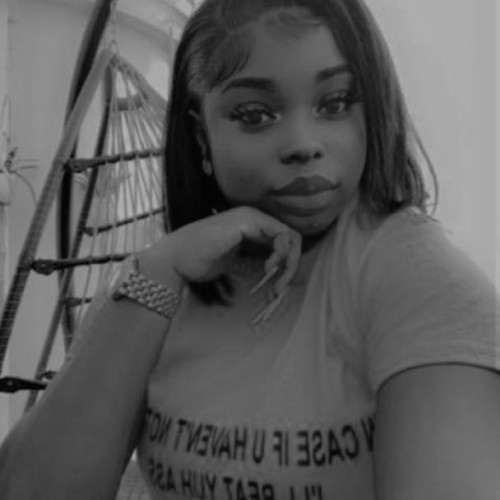 Bella V. profile photo