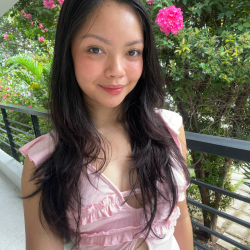 Claire P. profile photo