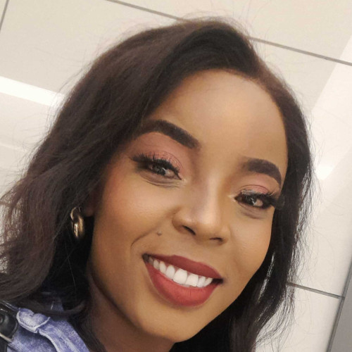 Valentia T. profile photo