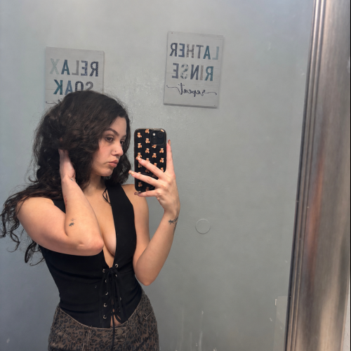Rosey F. profile photo