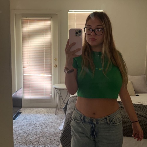Zoe S.