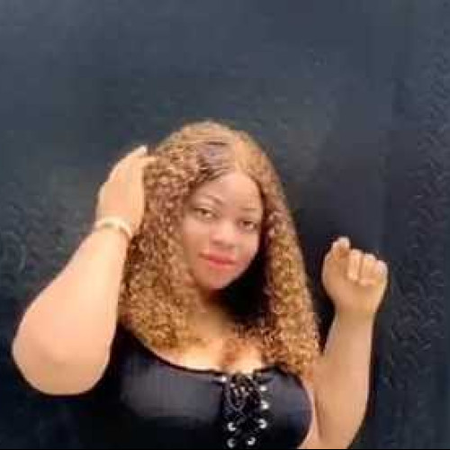 onyinyechi e. profile photo