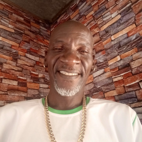 Onokoniye  L. profile photo