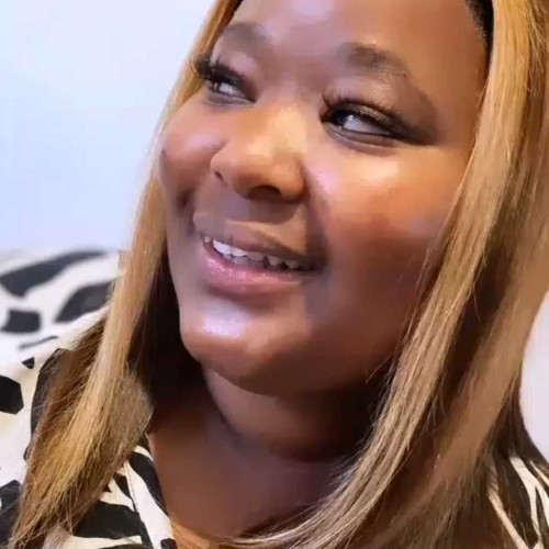 Bee K. profile photo