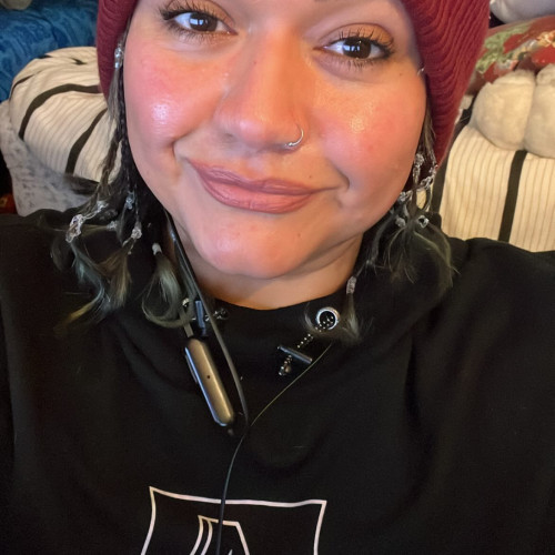 Claudia  M. profile photo