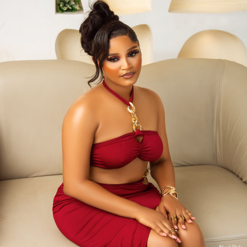 Divine E. profile photo