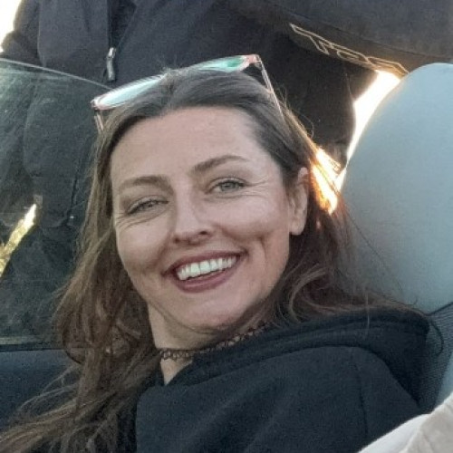 Kat T. profile photo