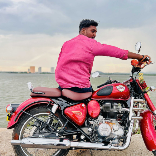 mahesh m.