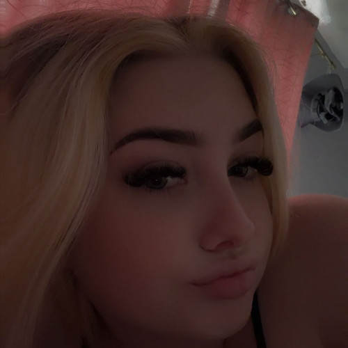 Holly C. profile photo