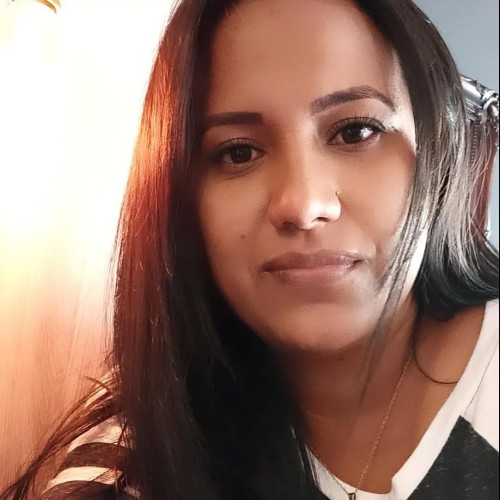 betzy c. profile photo