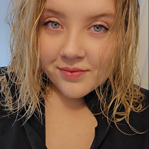 Samantha T.