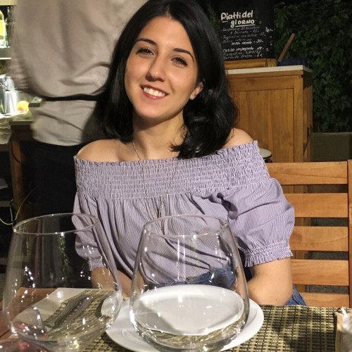 Silvia R.