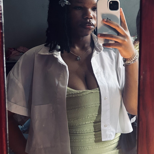 LILY Z. profile photo