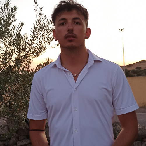 Marco L.