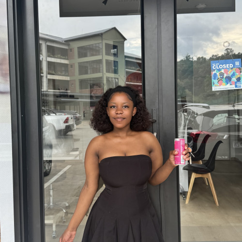 Anele M. profile photo
