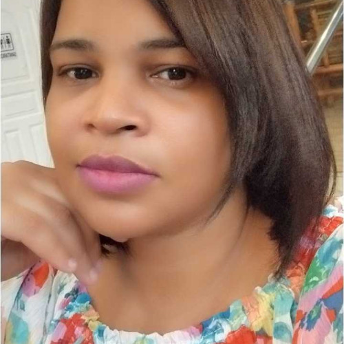 glennys e. profile photo