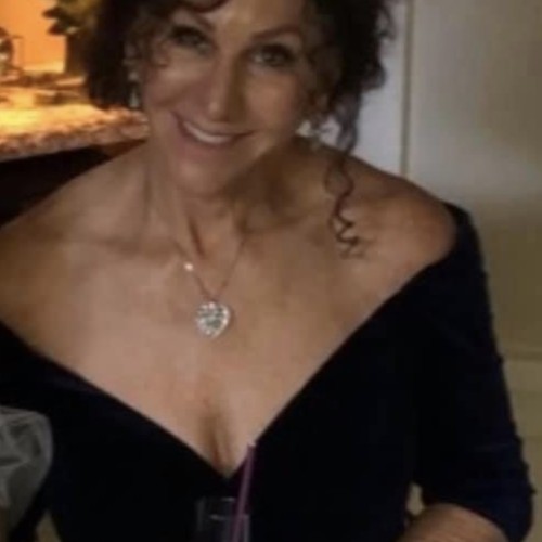 Deb S.