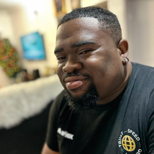 Anjolaoluwa  F. profile photo