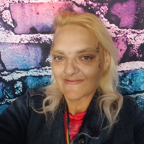 Tina L.