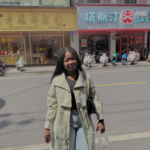 Lisa M. profile photo