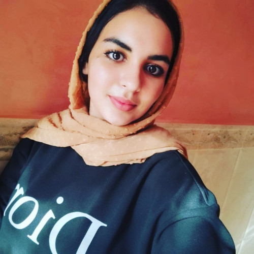 Aya E.