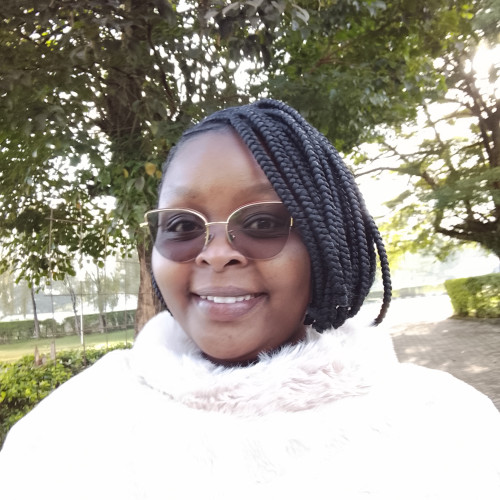 Ivyene J. profile photo