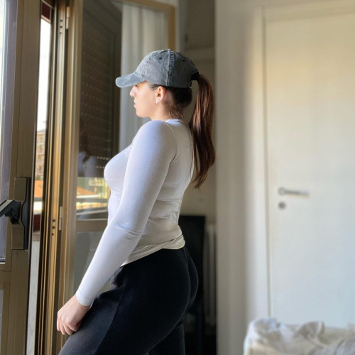 Katia T. profile photo