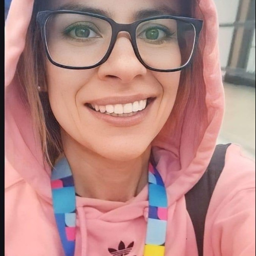 Isa M. profile photo