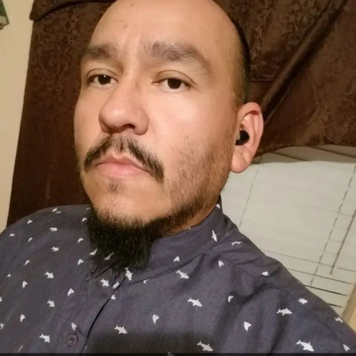 Aaron  F. profile photo