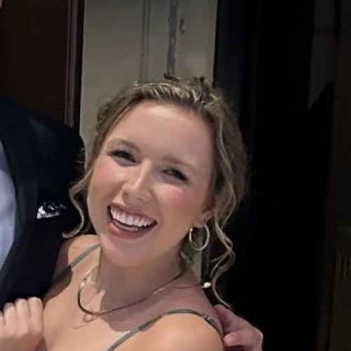 Claire D. profile photo