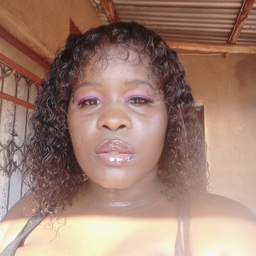 Zinhle S.