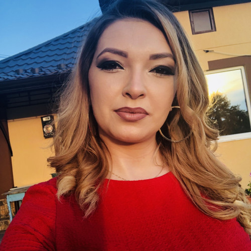 Ramona E. profile photo