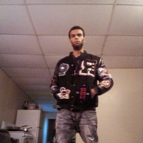 Blade B.
