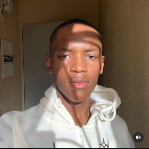 Owami  R. profile photo