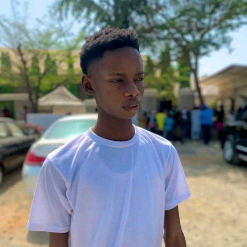 praise e. profile photo