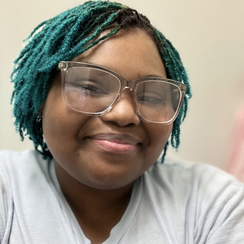Chloe W. profile photo