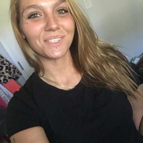 Jayde B.