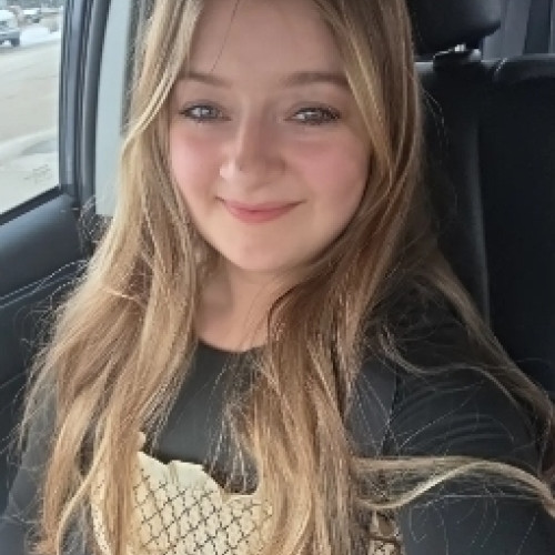Courtenie W. profile photo